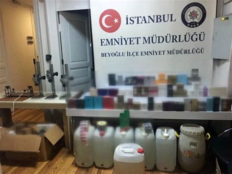 İ­s­t­a­n­b­u­l­­d­a­ ­s­a­h­t­e­ ­p­a­r­f­ü­m­ ­i­m­a­l­a­t­h­a­n­e­s­i­n­e­ ­b­a­s­k­ı­n­:­ ­2­ ­g­ö­z­a­l­t­ı­